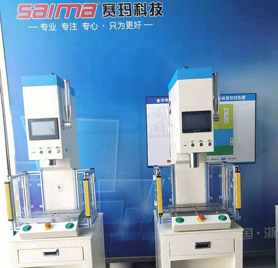 數(shù)控壓力機(jī)